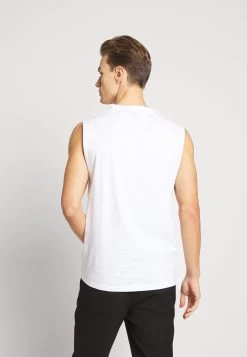 Pier One 3 Pack - Camiseta Básica - Grey/White/Black -Tienda De Hombres Con Estilo a9eda1483b324f9bb5e5f44f95d5a2f7