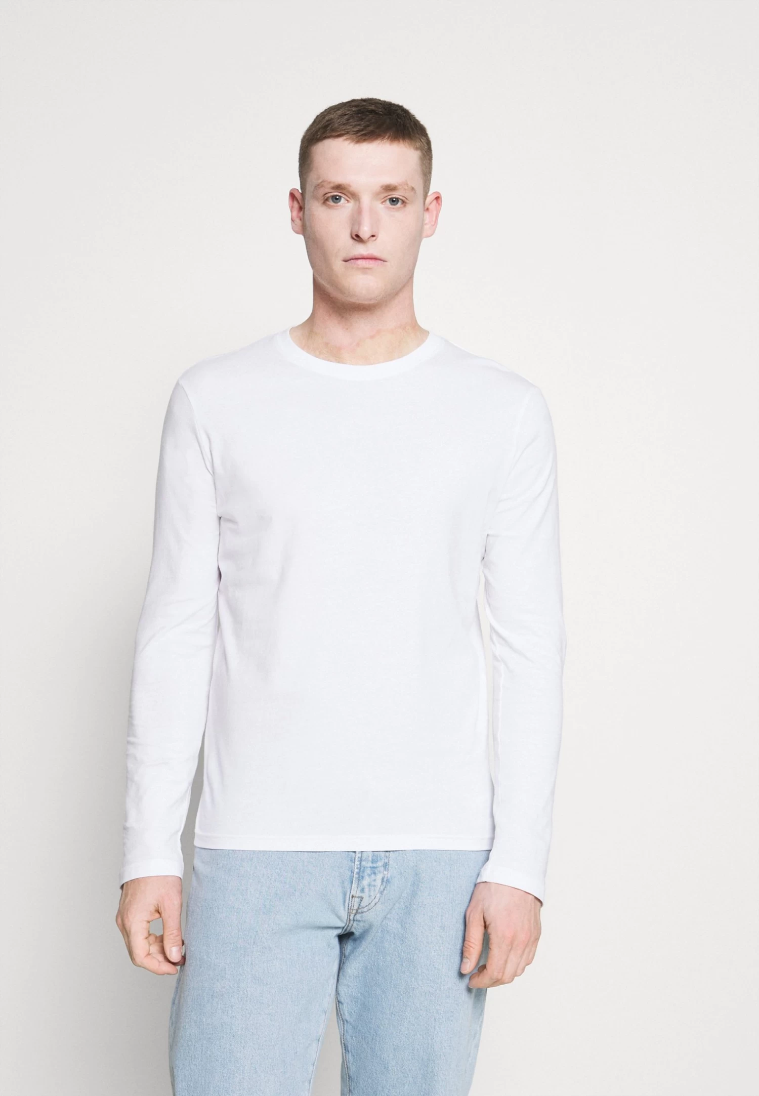 Pier One 5 Pack - Camiseta De Manga Larga - White/Dark Blu/Grey 4 Pier One 5 Pack - Camiseta De Manga Larga - White/Dark Blu/Grey - Imagen 2