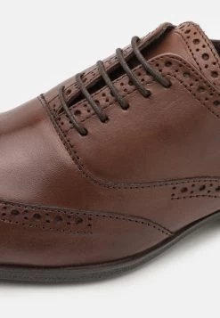 Pier One Leather - Zapatos Con Cordones - Brown 13 Pier One Leather - Zapatos Con Cordones - Brown -Tienda De Hombres Con Estilo b15fcff9e7094d0a9c96293495e82d27