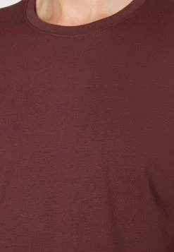 Pier One 5 Pack - Camiseta Básica - Bordeaux/Light Grey/Brown 15 Pier One 5 Pack - Camiseta Básica - Bordeaux/Light Grey/Brown -Tienda De Hombres Con Estilo b3b82d7abcbb40a5b2a40e8096a778d2