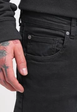 Pier One Vaqueros Slim Fit - Black -Tienda De Hombres Con Estilo b48cc12fb4034b93a48fd865da8856f2