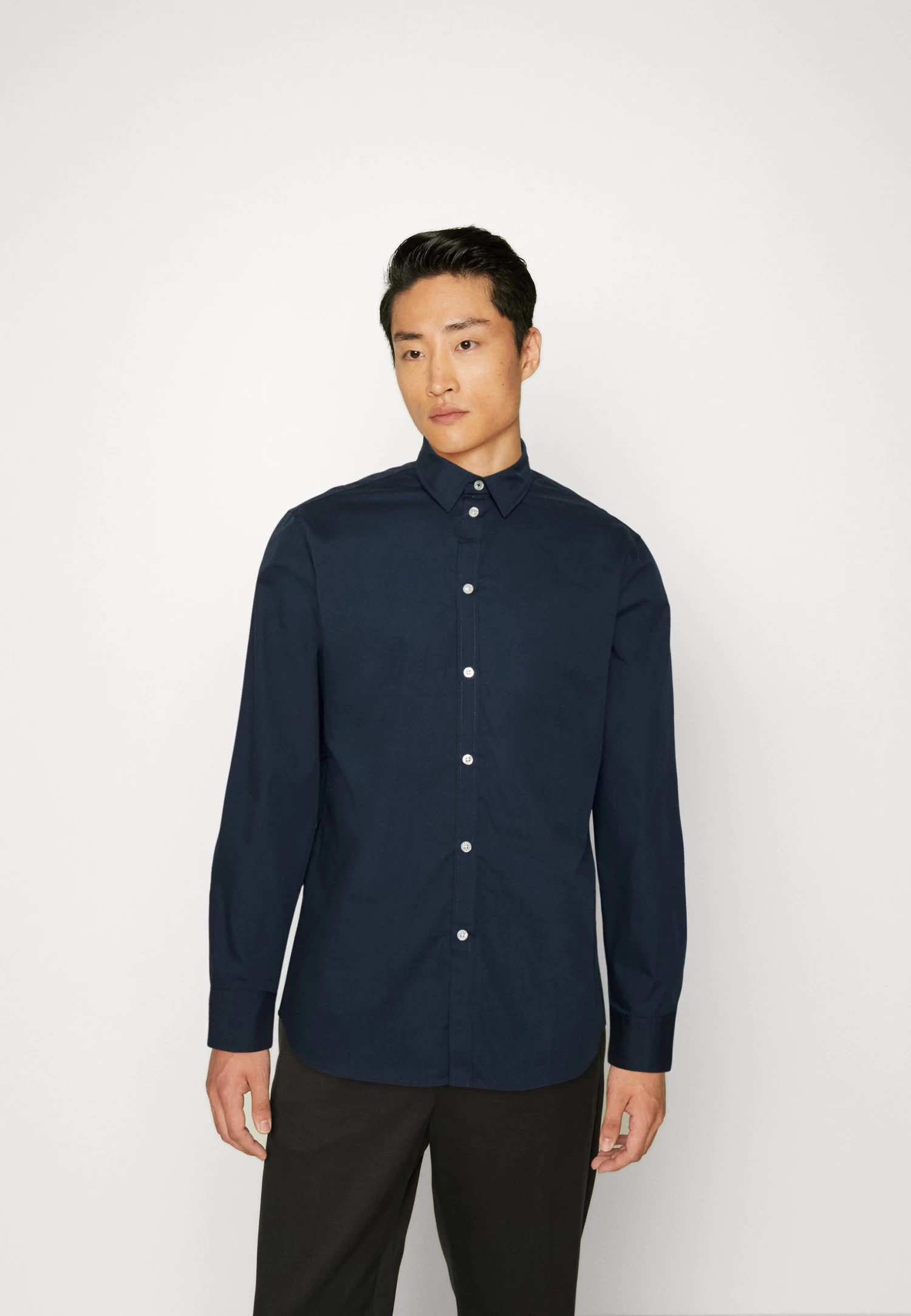 Pier One 3 Pack - Camisa Elegante - White/Light Blue/Dark Blue 4 Pier One 3 Pack - Camisa Elegante - White/Light Blue/Dark Blue - Imagen 2