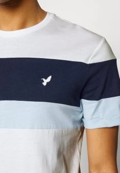 Pier One Camiseta Estampada - White/Blue 13 Pier One Camiseta Estampada - White/Blue -Tienda De Hombres Con Estilo b9633214d8374f3ca392090ae2687d7c