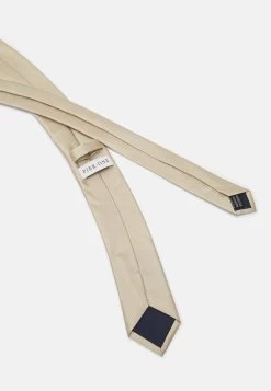 Pier One Set - Pañuelo De Bolsillo - Beige 13 Pier One Set - Pañuelo De Bolsillo - Beige -Tienda De Hombres Con Estilo ba7a873ddea6420b917aa099adb81ad3