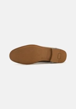 Pier One Mocasines - Beige 12 Pier One Mocasines - Beige -Tienda De Hombres Con Estilo bbe95811ade943a7894a2bc33fe5ca53