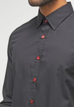 Pier One Camisa - Black/Red -Tienda De Hombres Con Estilo c016a10a338d49acb1071c665646f88d