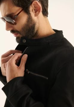 Pier One Chaqueta De Cuero Sintético - Black 11 Pier One Chaqueta De Cuero Sintético - Black -Tienda De Hombres Con Estilo c318a0e8153447d2817e0b0e74026954