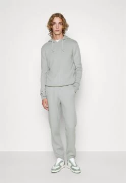 Pier One Jersey De Punto - Grey -Tienda De Hombres Con Estilo c3fb4124a8414c2fa06036f951342644