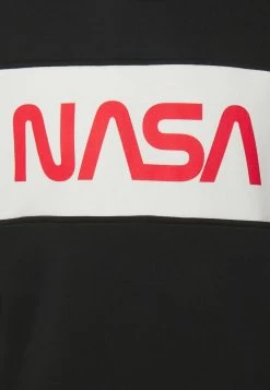 Pier One Nasa - Jersey Con Capucha - Black -Tienda De Hombres Con Estilo c75d20722f444977804c24da767b2e28