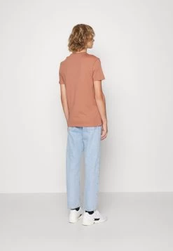 Pier One 5 Pack - Camiseta Básica - Stone/Blue/Mottled Light Grey - 13 Pier One 5 Pack - Camiseta Básica - Stone/Blue/Mottled Light Grey - -Tienda De Hombres Con Estilo c9bae0fa22bc47bbb8680e205bc25866