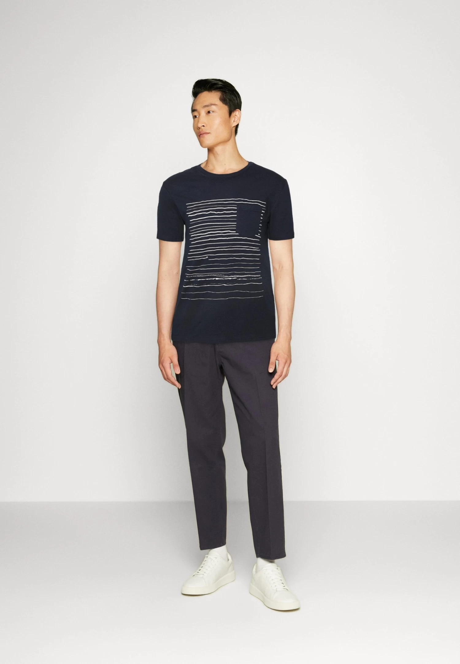 Pier One Camiseta Estampada - Dark Blue 4 Pier One Camiseta Estampada - Dark Blue - Imagen 2