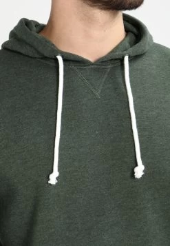 Pier One Jersey Con Capucha - Khaki -Tienda De Hombres Con Estilo d2620f1523a14fd5a326d961f7573a86