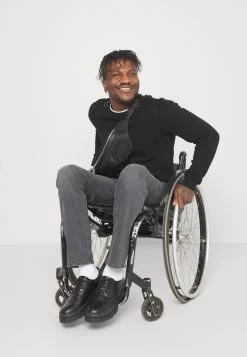 Pier One Vaqueros Rectos - Grey Denim -Tienda De Hombres Con Estilo d68e27744b6d4606b039de4932177e16