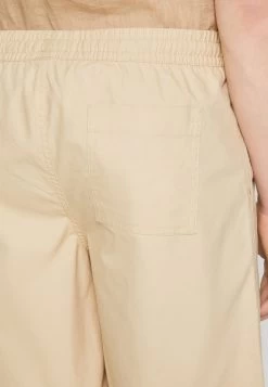 Pier One Shorts - Off-White 11 Pier One Shorts - Off-White -Tienda De Hombres Con Estilo d6cc0af564044bfeb168158cc2b2d35e