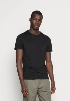 Pier One 5 Pack - Camiseta Básica - Black 8 Pier One 5 Pack - Camiseta Básica - Black -Tienda De Hombres Con Estilo d82d632547ef44e5ac531b38c46d17c5