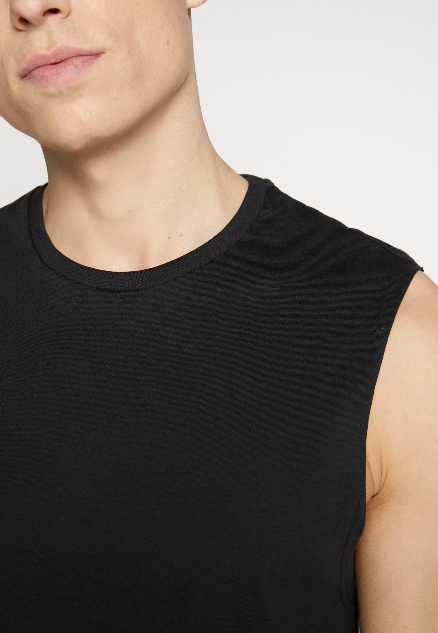 Pier One 2 Pack - Top - White/Black 7 Pier One 2 Pack - Top - White/Black - Imagen 5