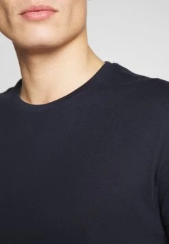 Pier One 2 Pack - Camiseta Básica - White/Dark Blue 13 Pier One 2 Pack - Camiseta Básica - White/Dark Blue -Tienda De Hombres Con Estilo de6827f8d2cf4a2c856d09a9d7f8109d