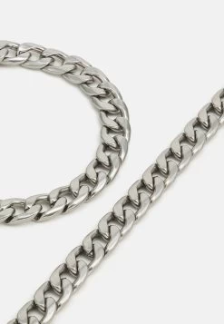 Pier One 2Pack Set - Collar - Silver-Coloured 7 Pier One 2Pack Set - Collar - Silver-Coloured -Tienda De Hombres Con Estilo df2f201b74344f4db97bf89a3f01a241