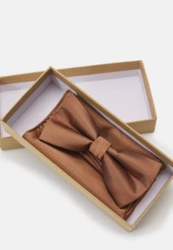 Pier One Set - Pañuelo De Bolsillo - Brown -Tienda De Hombres Con Estilo e8534b78630b4dea9b4261770a1ca0c0