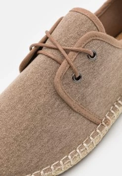 Pier One Zapatos Con Cordones - Beige -Tienda De Hombres Con Estilo e9c745a0841d4600ba523faac59256d6