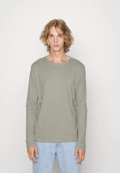 Pier One 5 Pack - Camiseta De Manga Larga - Black/Dark Blue/Stone -Tienda De Hombres Con Estilo ece86011bb0c4f9a87f3f3246816286d