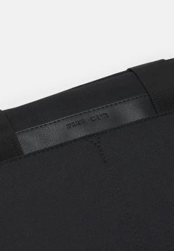 Pier One Unisex - Funda Para Portátil - Black -Tienda De Hombres Con Estilo efdab5b0774046cab7ce4c22eb419887