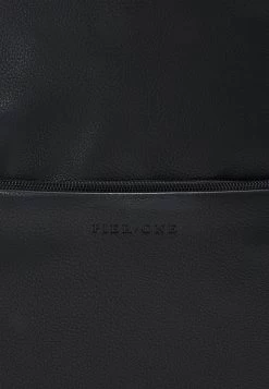 Pier One Unisex - Mochila - Black -Tienda De Hombres Con Estilo f0960eab81f74339a2186f97d63569ef