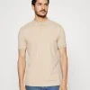 Pier One Polo - Beige 1 Pier One Polo - Beige -Tienda De Hombres Con Estilo ff1f85255126441fbcf2ad9efee0bf71